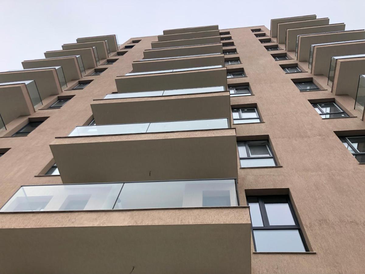 Luxury Westpark 2 Residence Lake View W6 Bucharest Exterior photo